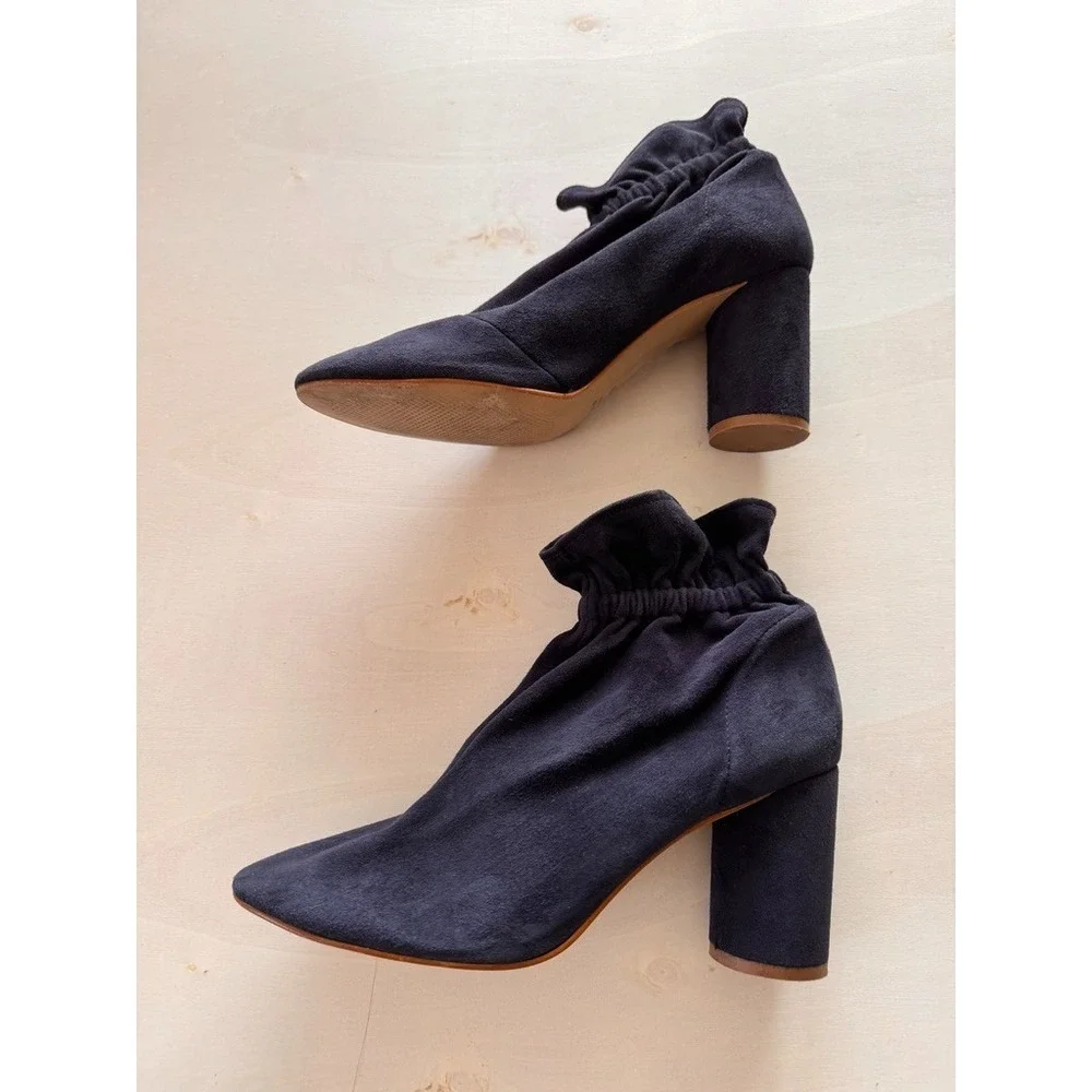 Kurt Geiger Ruffle Suede Ankle Sock Boots Black Block Heel Bootie Elastic 39 8.5